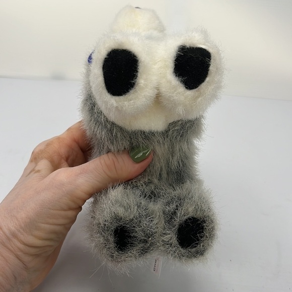 American Girl Dog Pet Pepper Siberian Husky Plush 7” Puppy Blue Eyes Plush - Picture 6 of 10